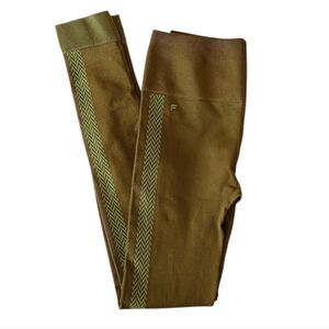 Fabletics High-Waisted Seamless‎ Check Leg Green